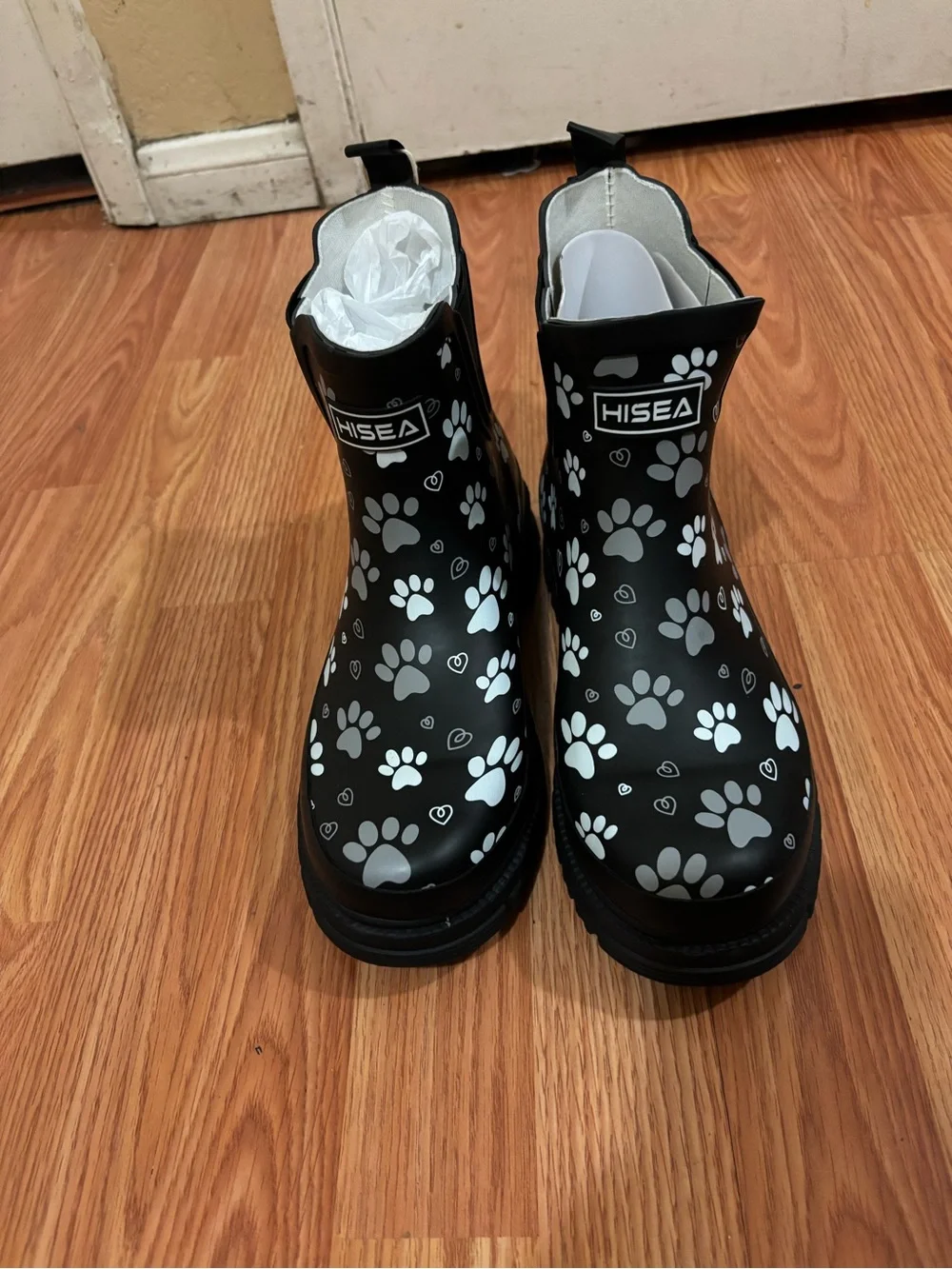 HISEA Women's Waterproof Rubber Chelsea Rain Boots in a playful paw print patter